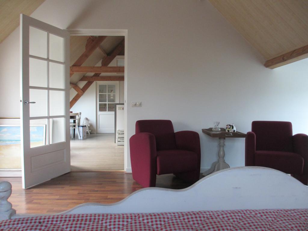 Хостел ROOM Langeweg Номер фото